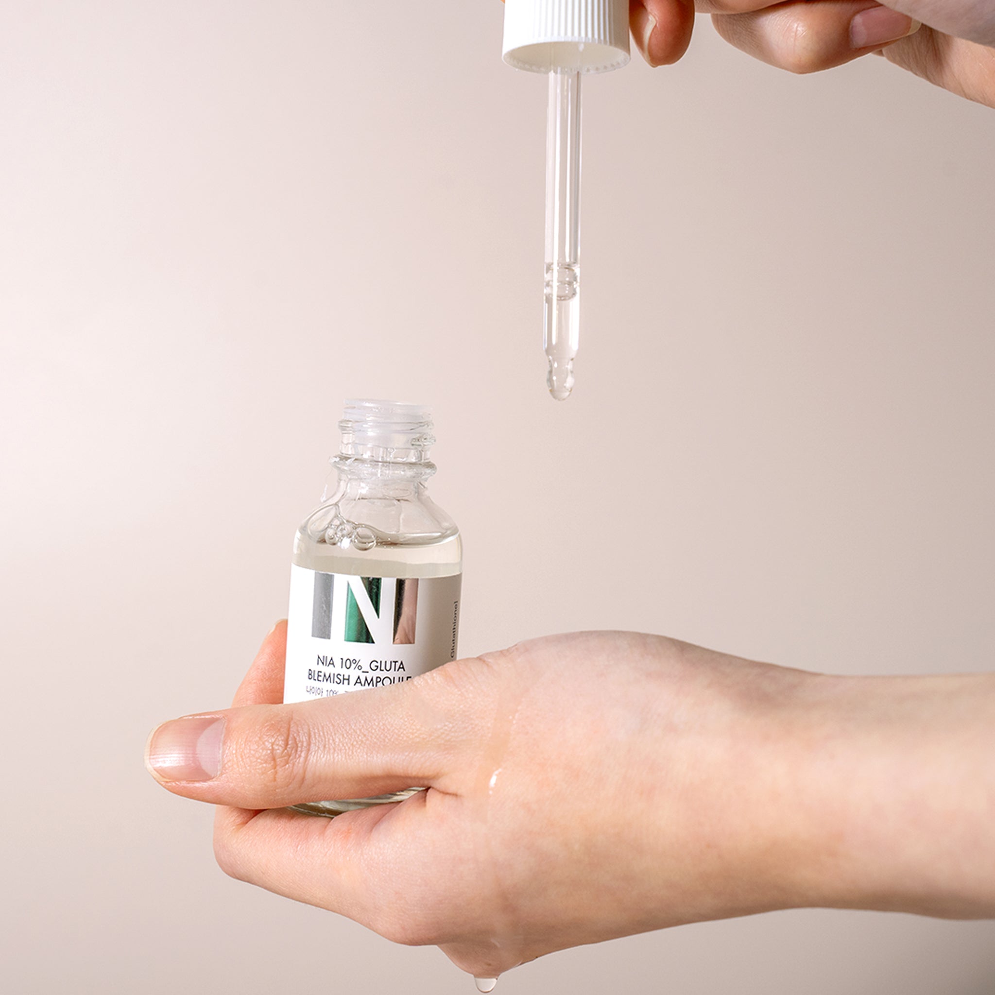 ABEREDE Nia 10%_Gluta Blemish Ampoule 30ml / 1.01 fl oz